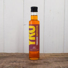 Load image into Gallery viewer, Yorkshire Rapeseed Oil with Chilli